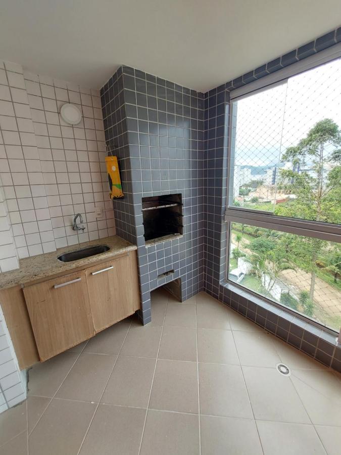 Apartamento A 50M Praia Maitinga, Wifi, Churrasqueira Na Varanda Бертіога Екстер'єр фото