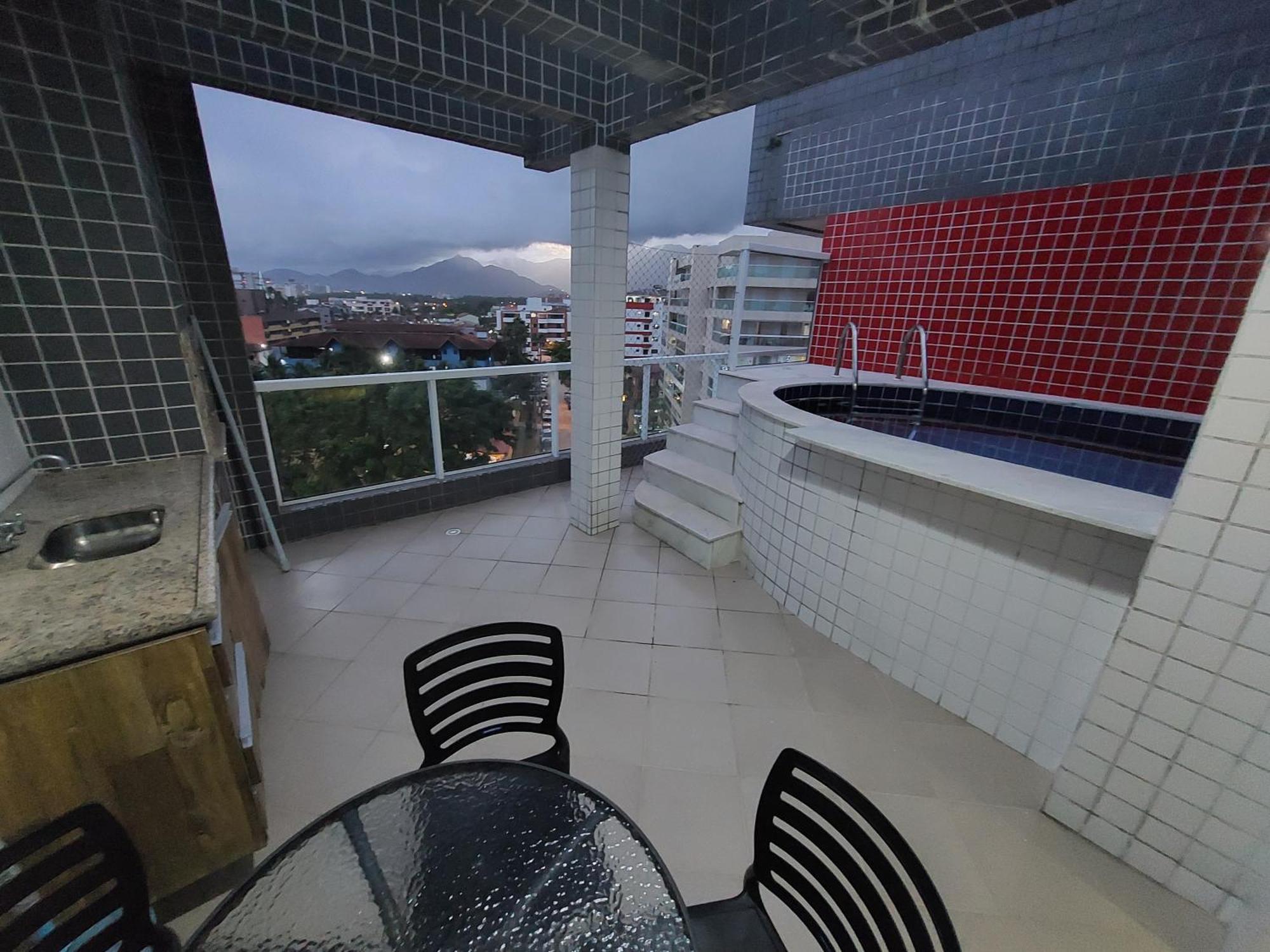 Apartamento A 50M Praia Maitinga, Wifi, Churrasqueira Na Varanda Бертіога Номер фото